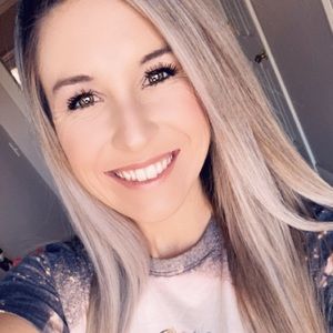 Meet your Posher, Sha